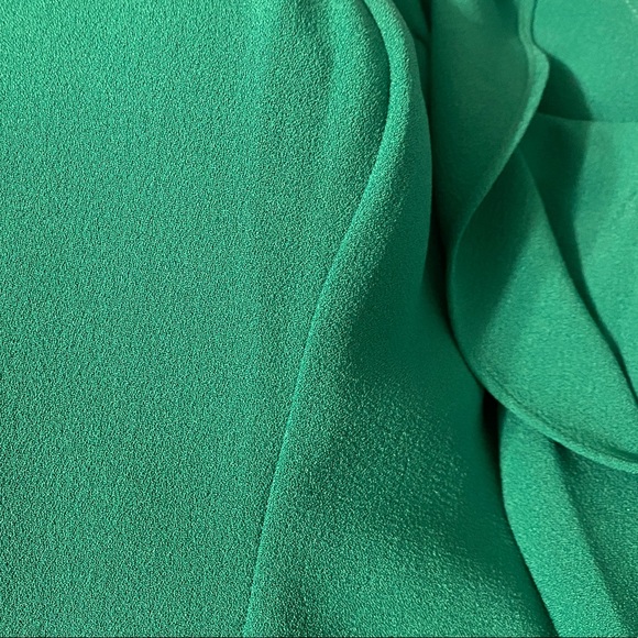 Vince Camuto green formal dress, ruffled one shoulder, size 2, NWT - Picture 4 of 4